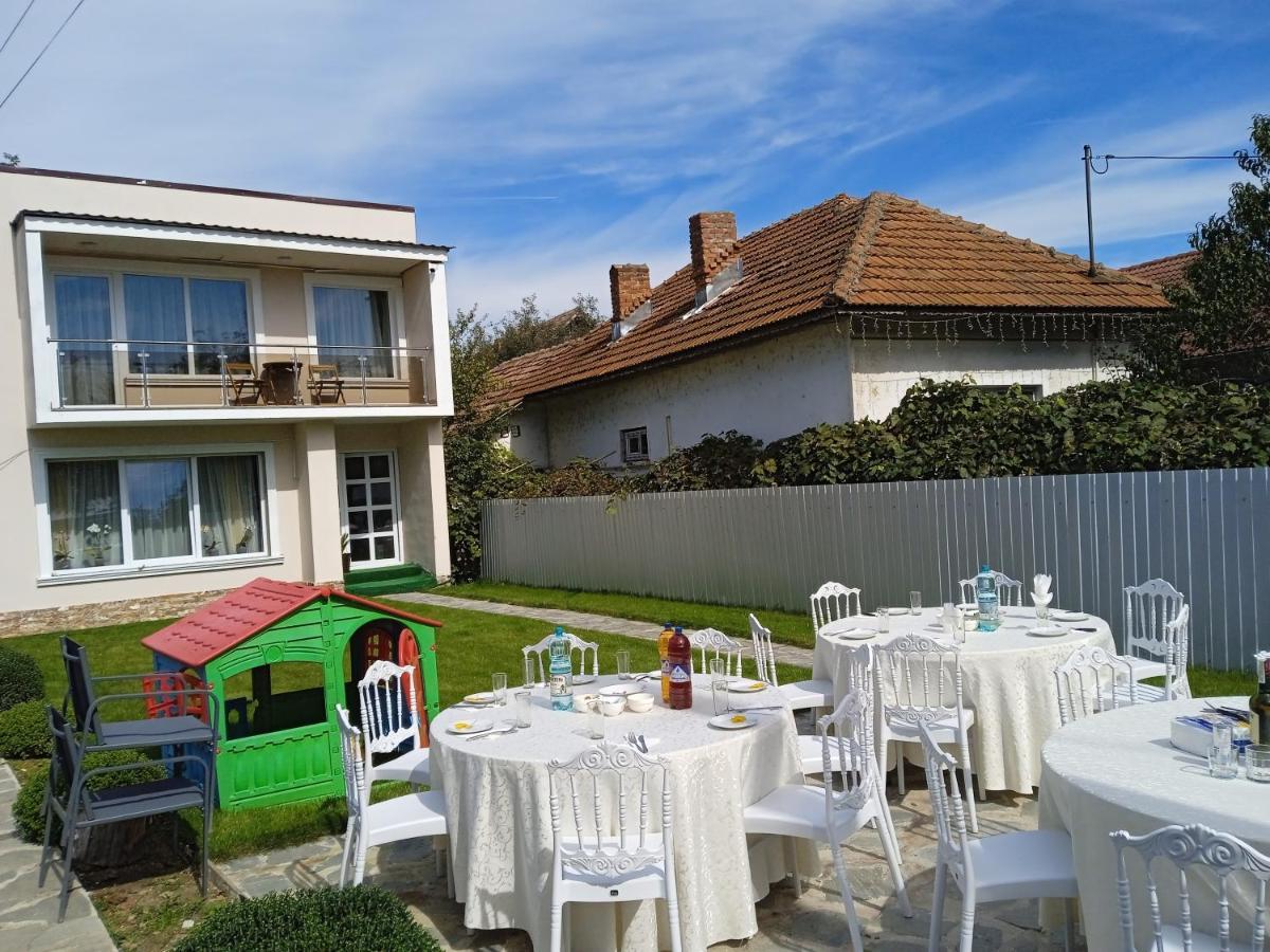 Casa Sonia Hotel Târgu Jiu Exterior foto